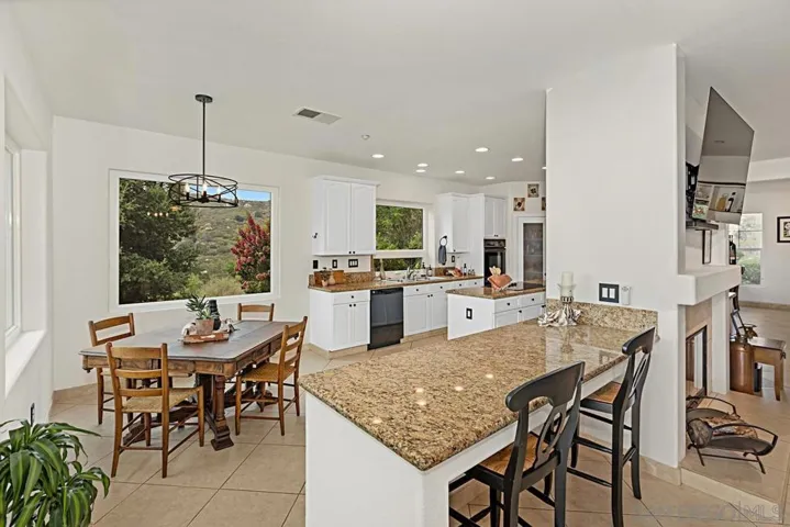 2873 Willow Oak, Ramona, California 92065