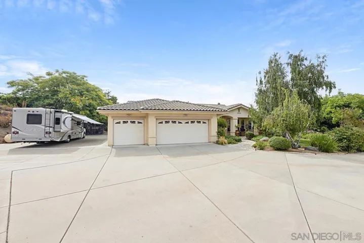 2873 Willow Oak, Ramona, California 92065