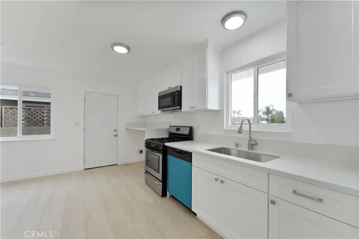 8431 Gilford Circle, Huntington Beach, California 92646