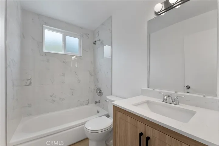 8431 Gilford Circle, Huntington Beach, California 92646