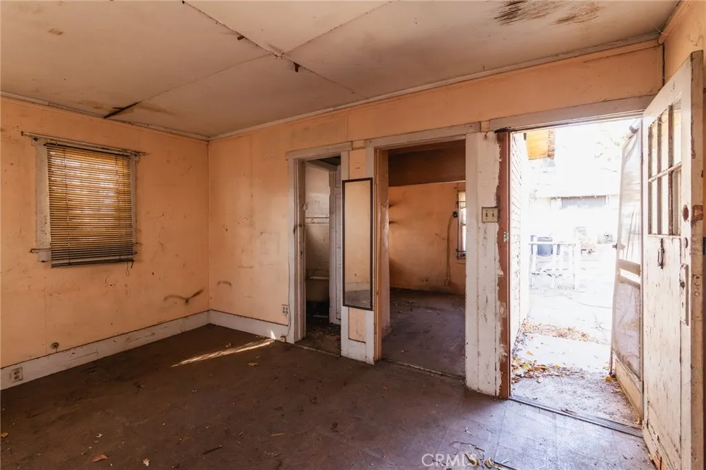 2908 Future Street, Los Angeles, California 90065 home-pic-12