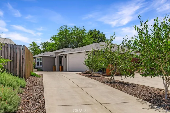 2 Harmony Park Circle, Chico, California 95973