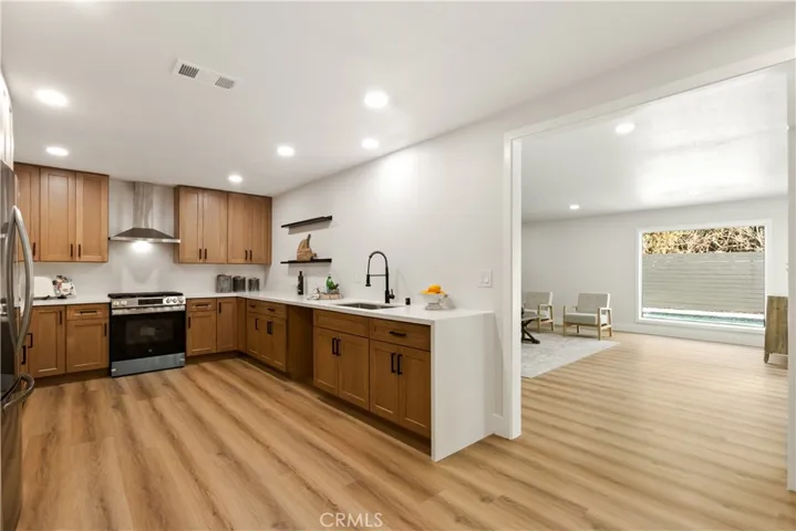 2040 Lynbrook Avenue, Hacienda Heights, California 91745