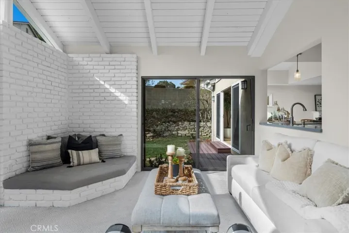 5564 Graylog Street, Rancho Palos Verdes, California 90275