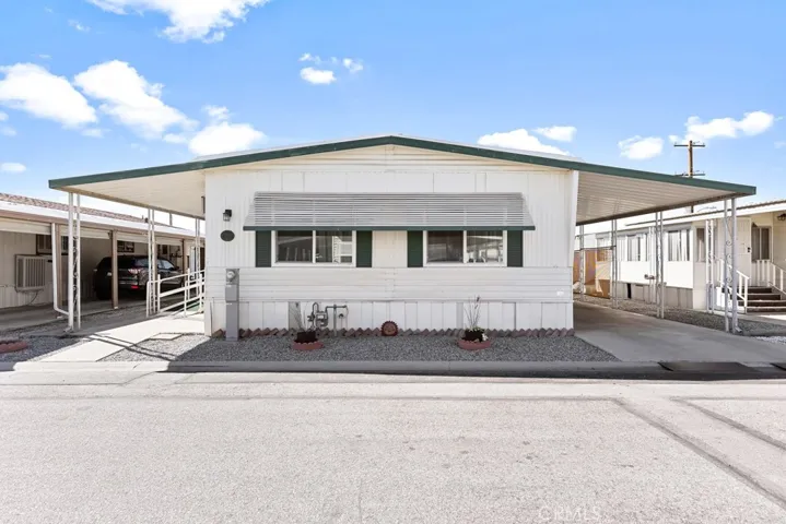 1895 W Devonshire Avenue 106, Hemet, California 92545