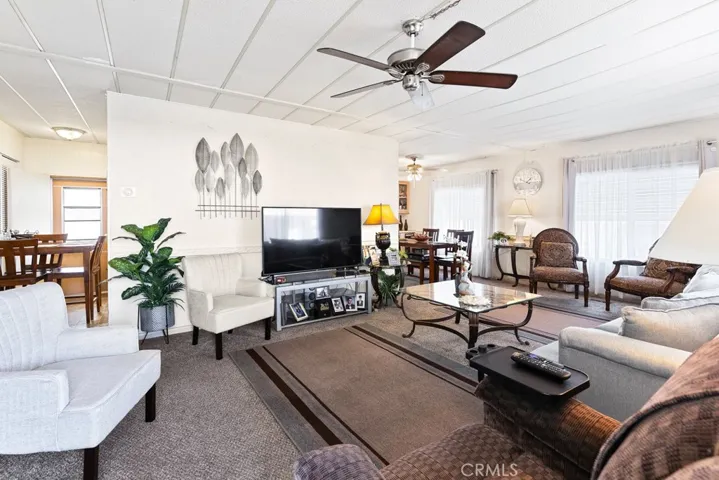 1895 W Devonshire Avenue 106, Hemet, California 92545