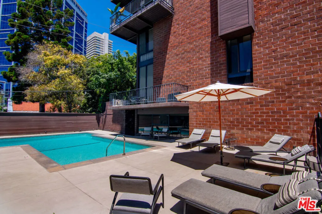 1033 Carol Drive T13, West Hollywood, California 90069 home-pic-54