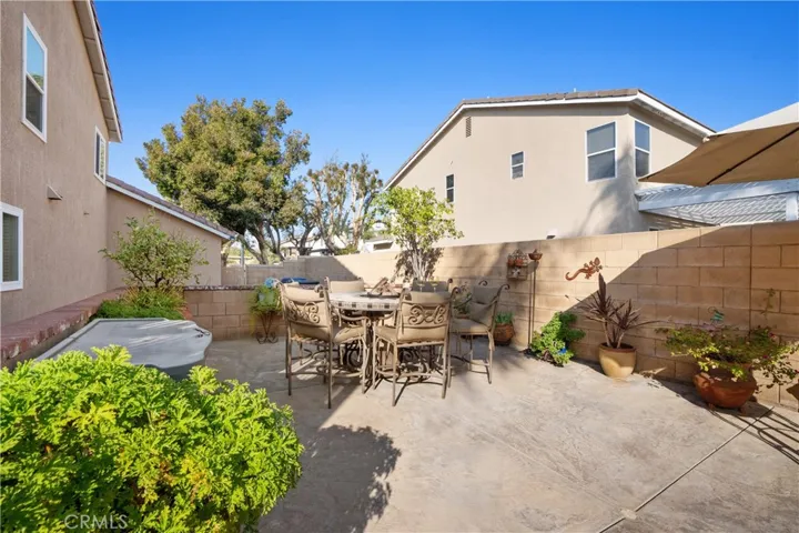 12653 Oakdale Street, Eastvale, California 92880