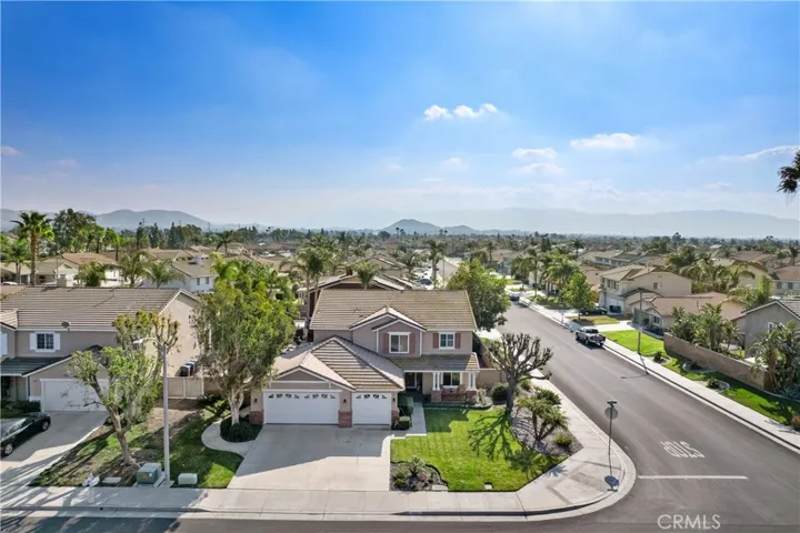 12653 Oakdale Street, Eastvale, California 92880