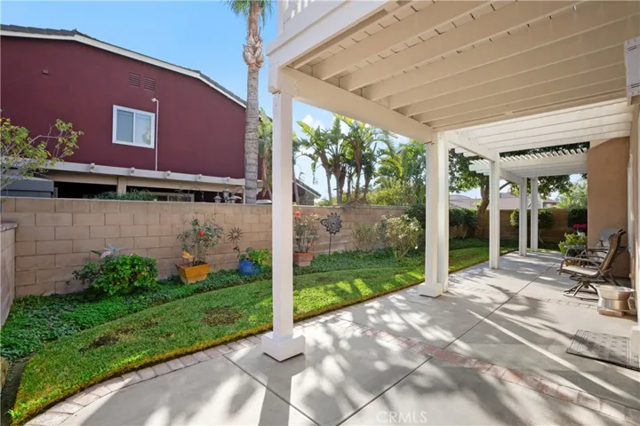 12653 Oakdale Street, Eastvale, California 92880