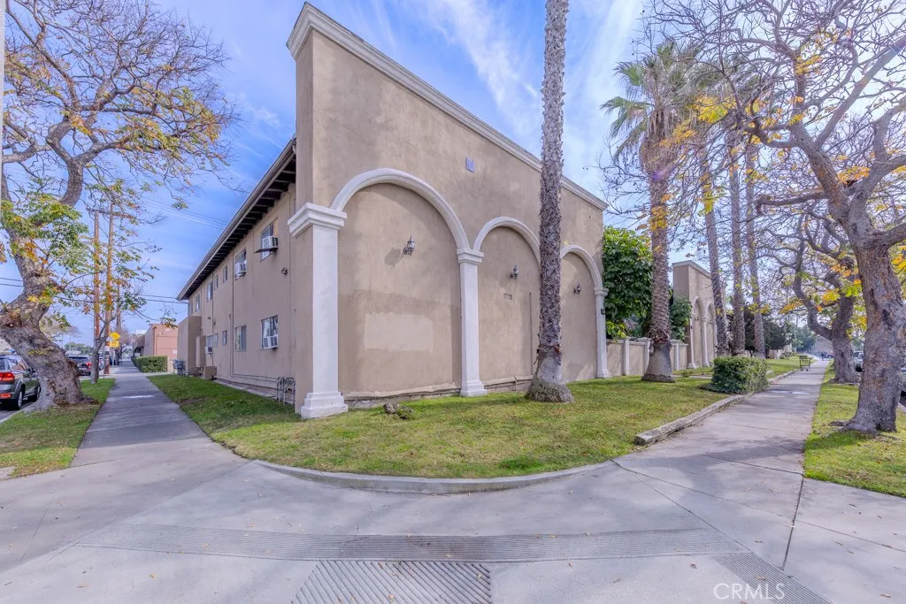 902 S Fann Street, Anaheim, California 92804 home-pic-1