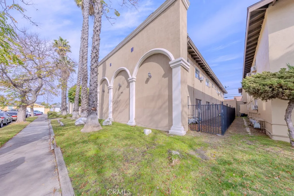 902 S Fann Street, Anaheim, California 92804 home-pic-30