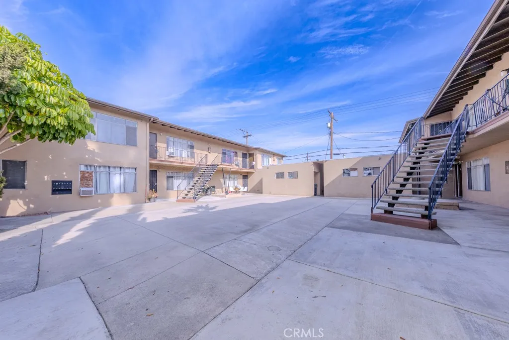 902 S Fann Street, Anaheim, California 92804 home-pic-22