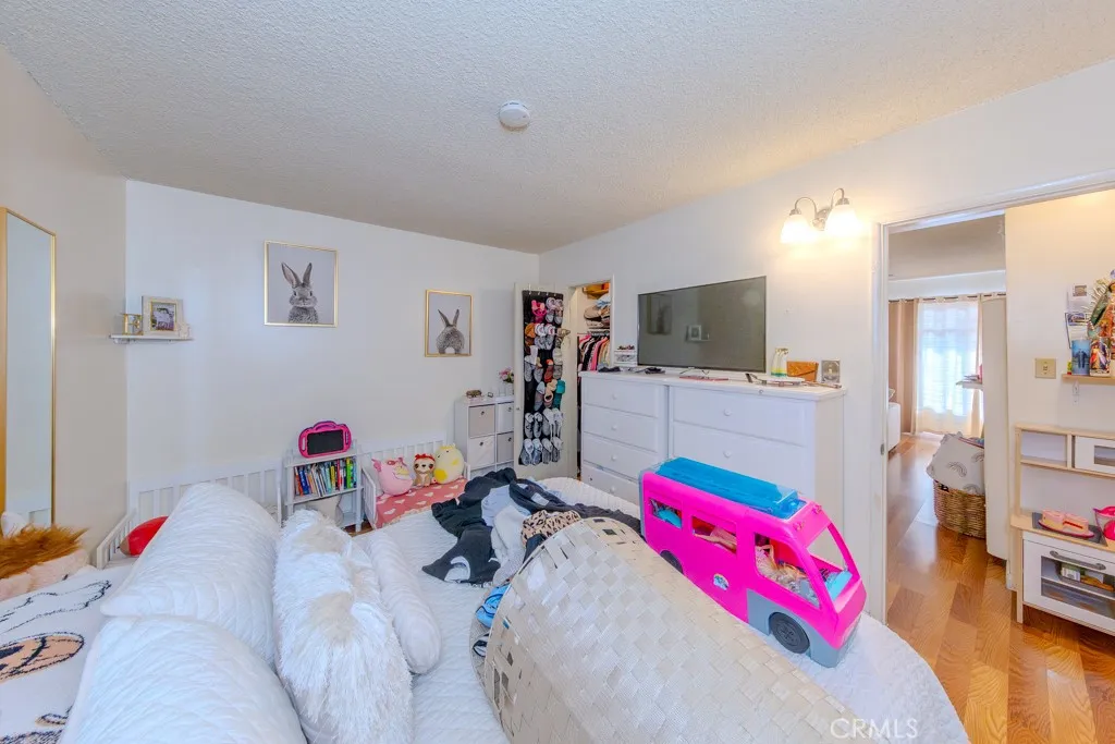 902 S Fann Street, Anaheim, California 92804 home-pic-8