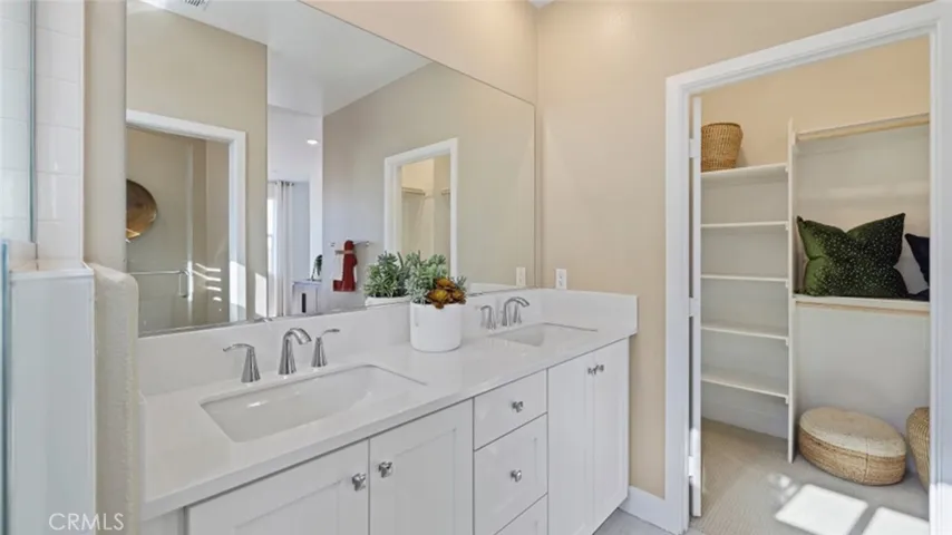 Photos shown are of model only- not actual homesite.