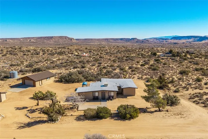 2545 Apache Pass, Pioneertown, California 92268