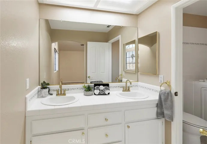 27037 Fitzgerald Place, Menifee, California 92584