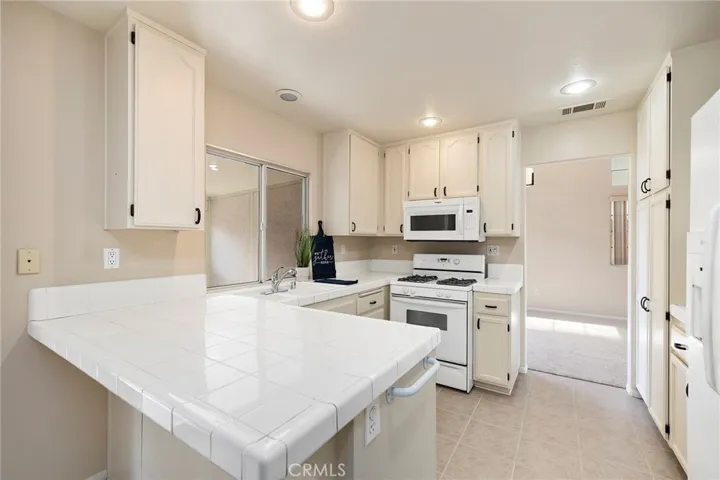 27037 Fitzgerald Place, Menifee, California 92584