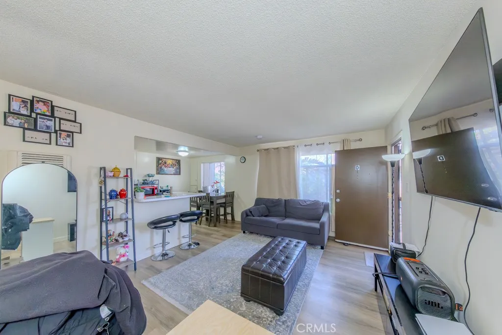 906 S Fann Street, Anaheim, California 92804 home-pic-9