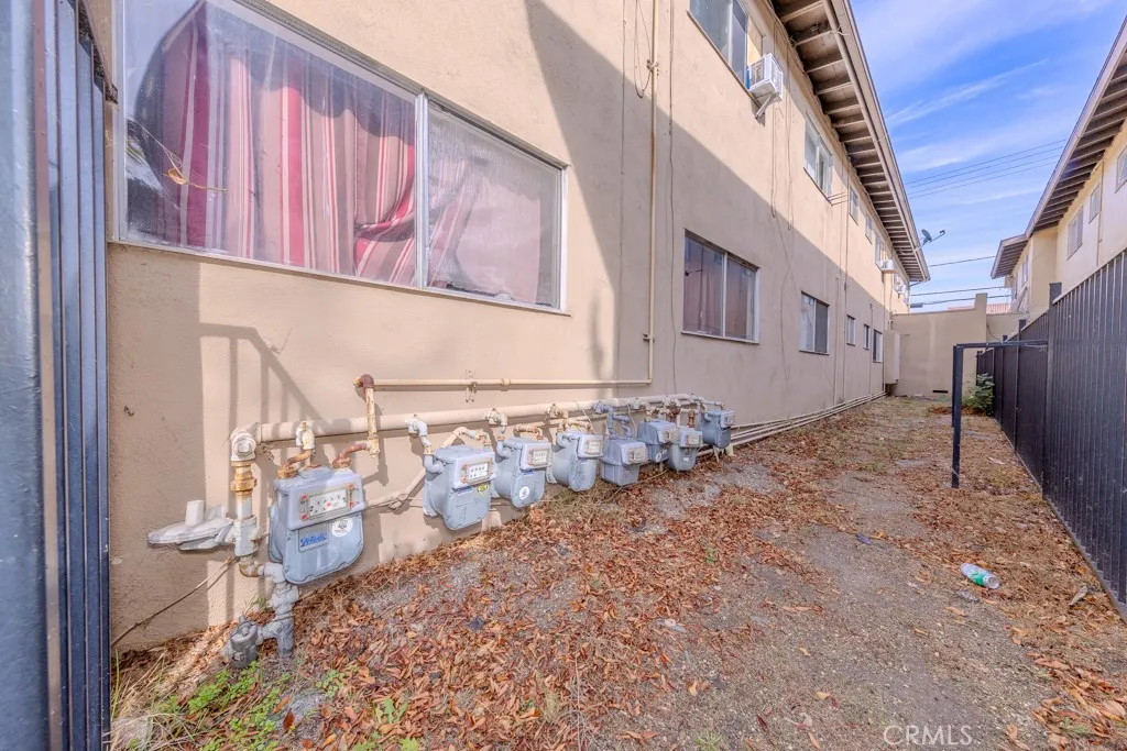 906 S Fann Street, Anaheim, California 92804 home-pic-14