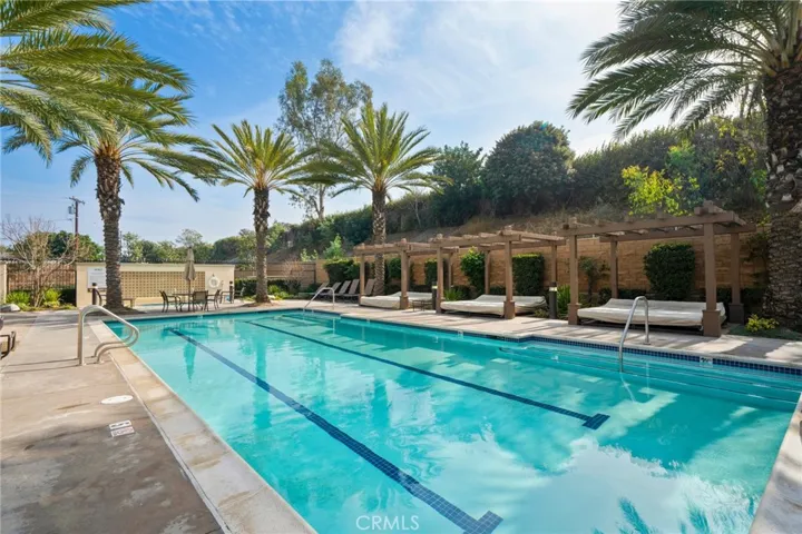228 W Ridgewood Street, Long Beach, California 90805