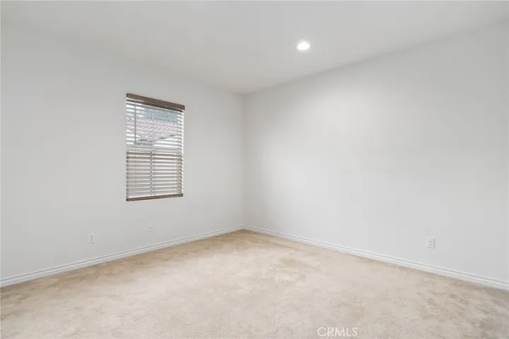 228 W Ridgewood Street, Long Beach, California 90805