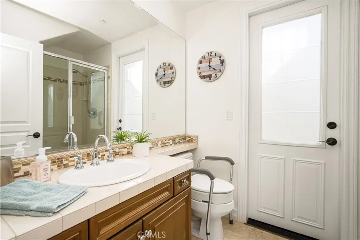 Downstairs Bathroom