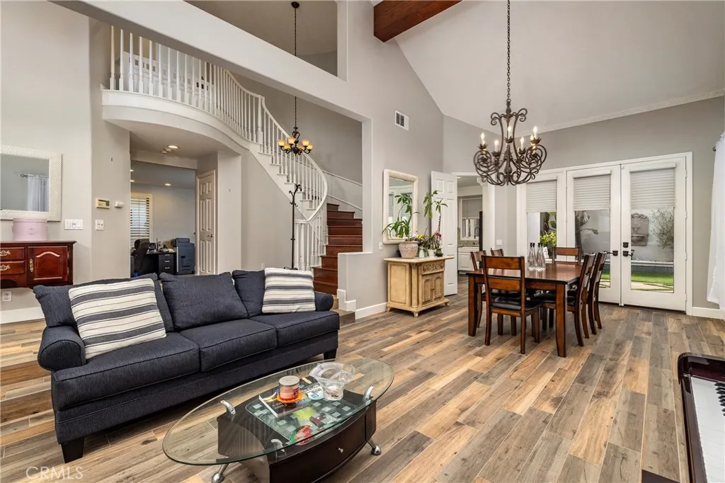 19025 Bayhill Lane, Huntington Beach, California 92648 home-pic-2