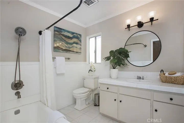 Shared Bath