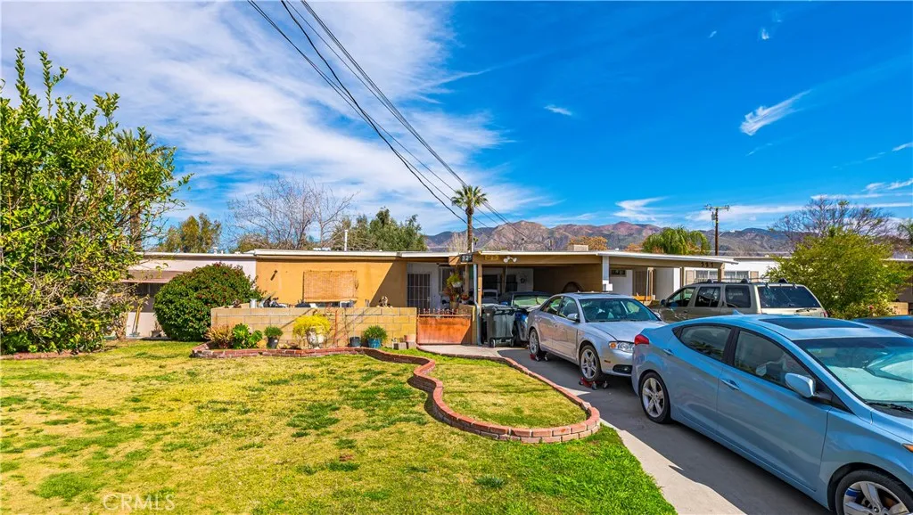 306 E 7th Street, San Jacinto, California 92583 home-pic-12