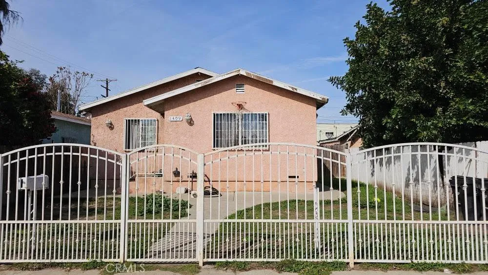 1407 E 50th Street, Los Angeles, California 90011 home-pic-1