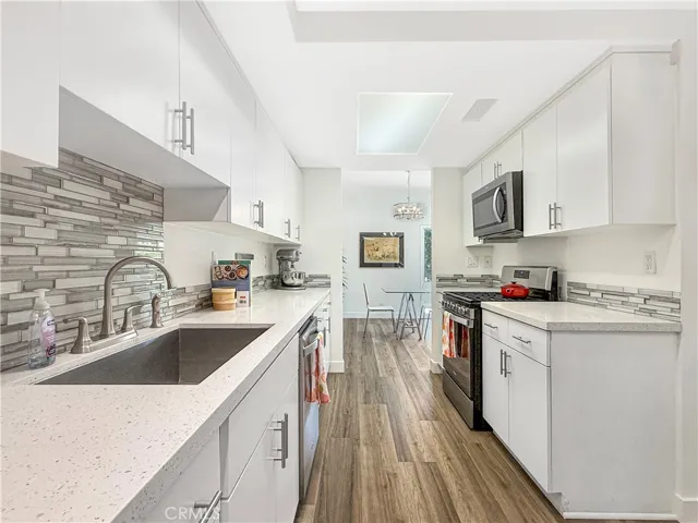 1137 Tiffany Circle S, Palm Springs, California 92262