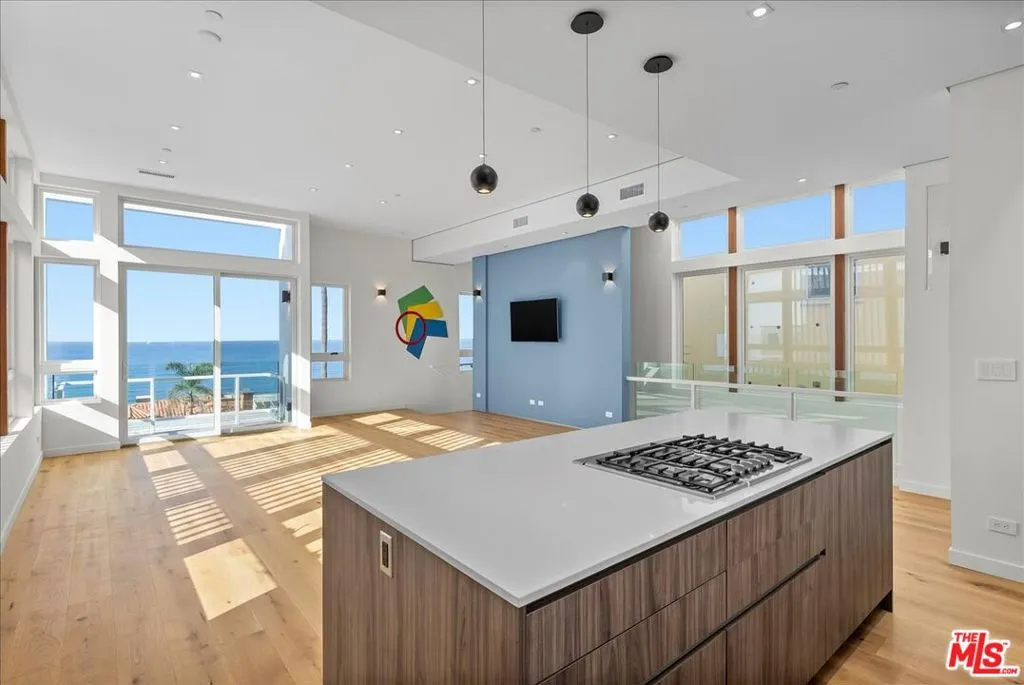 4113 Crest Drive, Manhattan Beach, California 90266 home-pic-33