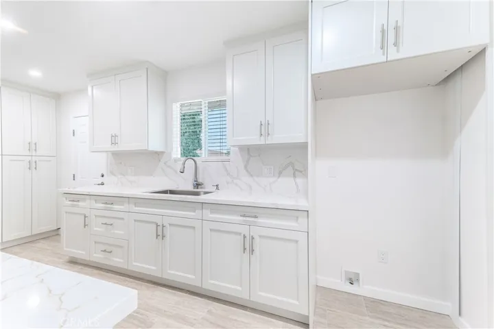 15436 Mayall Street, Mission Hills (san Fernando), California 91345