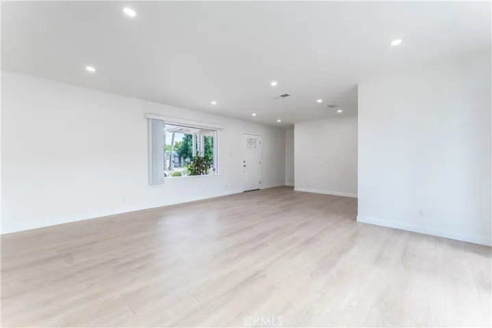 15436 Mayall Street, Mission Hills (san Fernando), California 91345