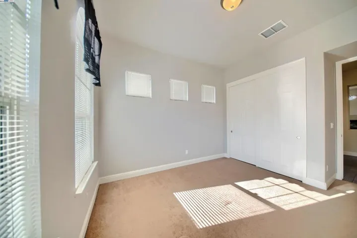 1079 Glen Abbey Dr, Manteca, California 95336