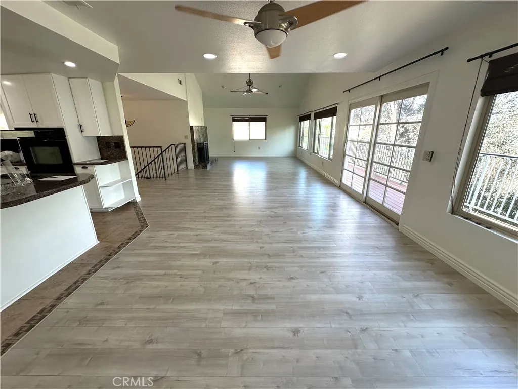 22700 Cascade Drive, Canyon Lake, California 92587 home-pic-7