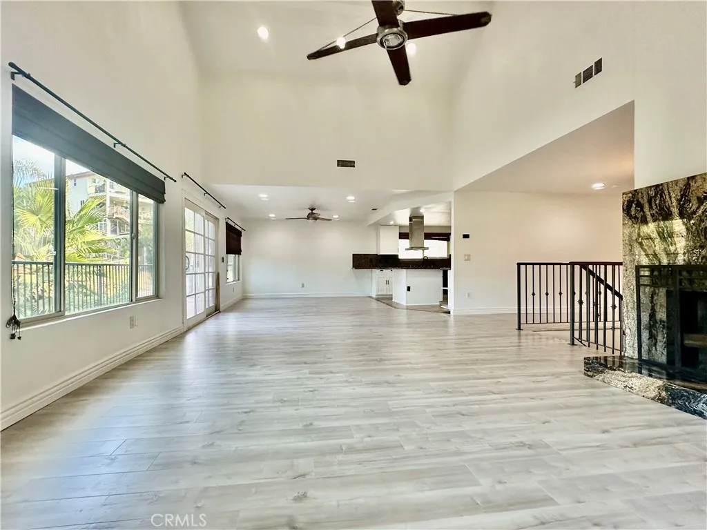 22700 Cascade Drive, Canyon Lake, California 92587 home-pic-0