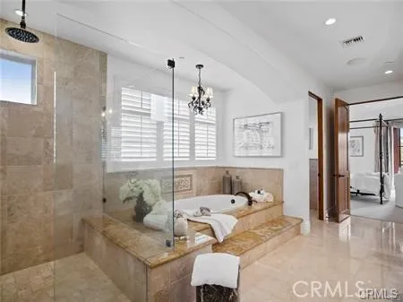 511 Fullerton Avenue, Newport Beach, California 92663