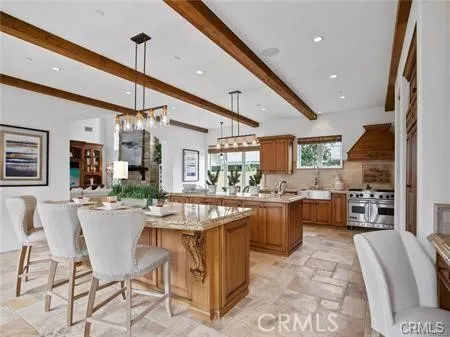 511 Fullerton Avenue, Newport Beach, California 92663