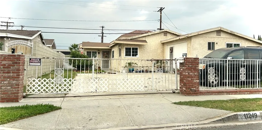 11249 Broadmead Street, South El Monte, California 91733 home-pic-1
