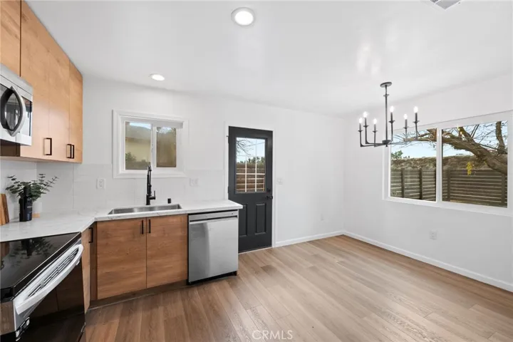 211 Greenview Road, Escondido, California 92026