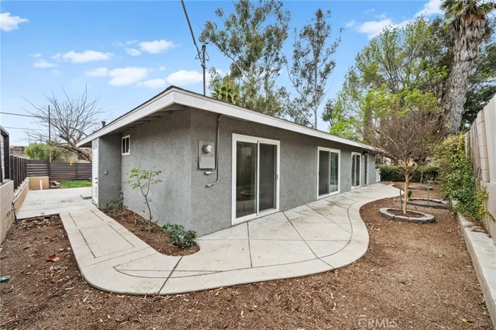 211 Greenview Road, Escondido, California 92026
