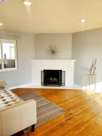 668 Wilson, Richmond, California 94805