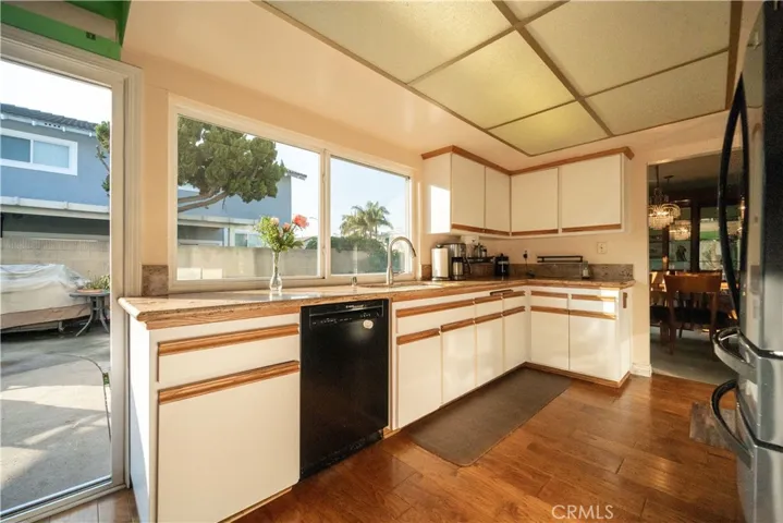 10431 Laurel Street, Cypress, California 90630
