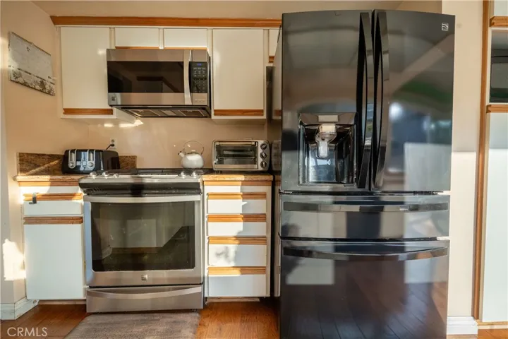 10431 Laurel Street, Cypress, California 90630