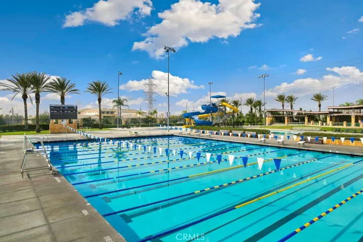 Fontana Aquatic Center