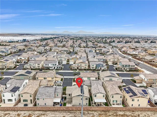 16722 Petrus Lane, Fontana, California 92336