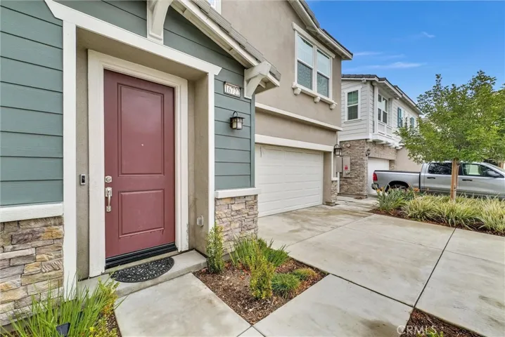 16722 Petrus Lane, Fontana, California 92336