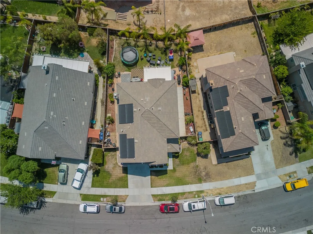 744 Suncup Circle, Hemet, California 92543 home-pic-34